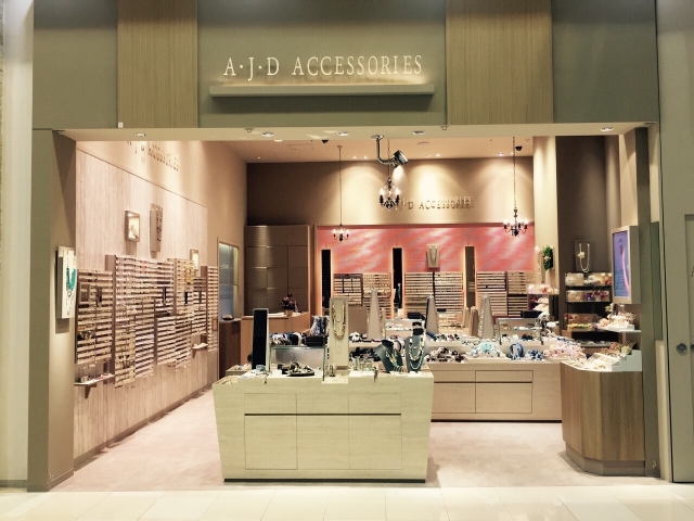 AJD, Accessories